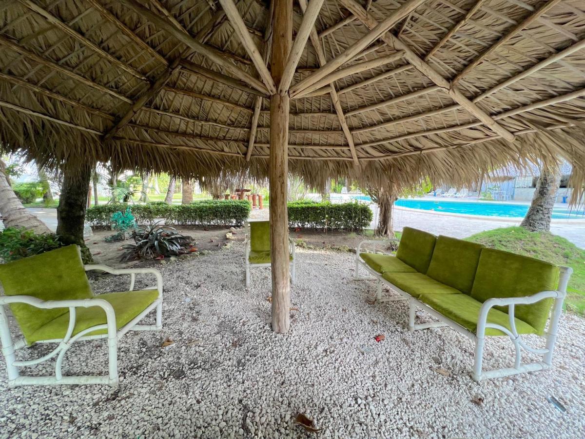 Vacation Suites With Rooftop Pool, Beach Club, Spa, Restaurants - Ducassi Collection - Playa Los Corales Punta Cana Extérieur photo